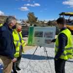 The territorial delegate for Development, Infrastructures, Territorial Planning, Culture and Historical Heritage visits the works on the roundabout at the entrance to Olula del Río.