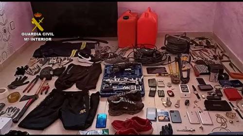 The Guardia Civil dismantles a dangerous gang of young criminals specialising in house burglaries