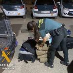 Two people arrested in Huércal-Overa carrying 31 kilos of hashish