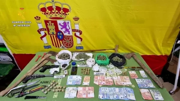 The Guardia Civil dismantles a criminal group dedicated to drug trafficking in Mazarrón