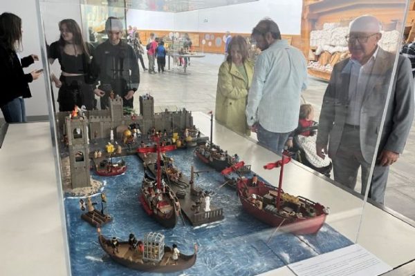ARQUA shows history in an accessible way through Playmobil figures